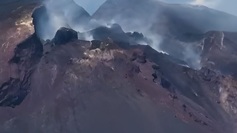 Mount Etna’s Recent Eruption: A Spectacle of Nature’s Power and the Importance of Vigilance